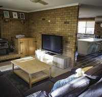 Monty's On Lumley Drive - Accommodation Mt Buller
