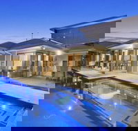 Pottsville Beach Holiday Home - Accommodation Mt Buller