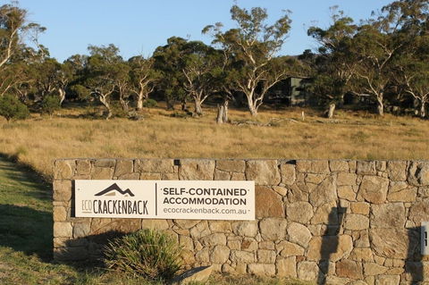 Ecocrackenback 9 'Sustainable Chalet Close To The Slopes.' - Accommodation Mt Buller 0