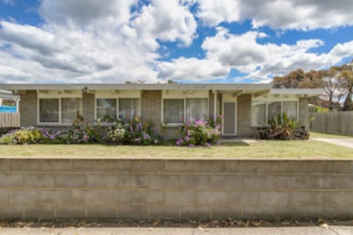 Lakes Entrance VIC Accommodation Mt Buller