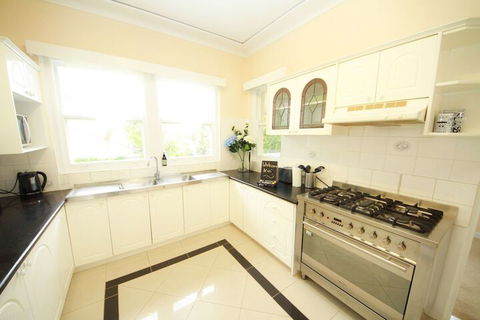 Baulkham Hills Beauty - Accommodation Mt Buller 6