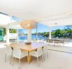 12 Noosa Parade