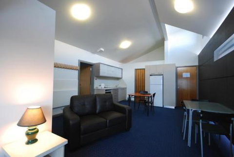 Alpine Heights 1 Bedroom Penthouse MHA - Accommodation Mt Buller 3