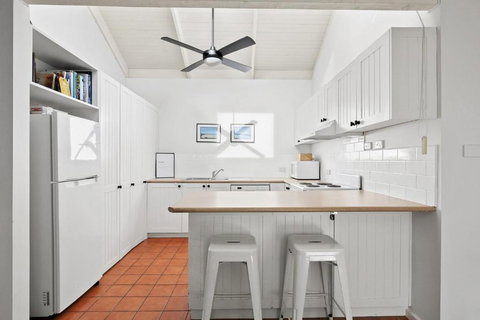 Mysa Anglesea Sleeps 7 WiFi Netflix Cafes Shops - Accommodation Mt Buller 3