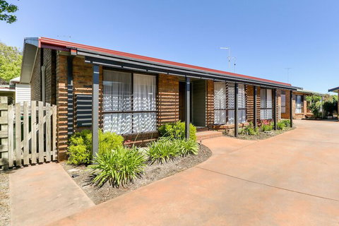 Lowes On The Lakes - Accommodation Mt Buller 1