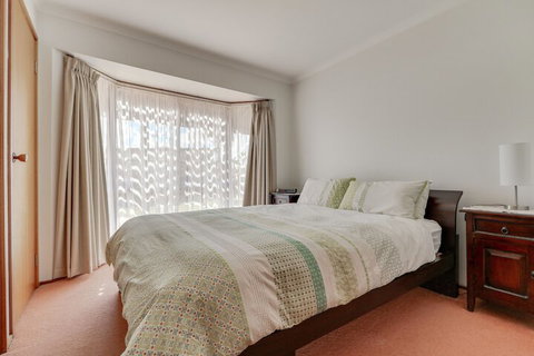 Lowes On The Lakes - Accommodation Mt Buller 4