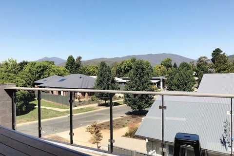 Mountain Mist Retreat 5 Bedroom - Accommodation Mt Buller 7