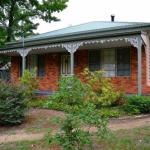Bright River Cottage - Accommodation Mt Buller 0