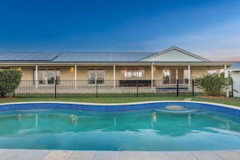 Your Luxury Escape Byron Sunset Breeze - Accommodation Mt Buller 0