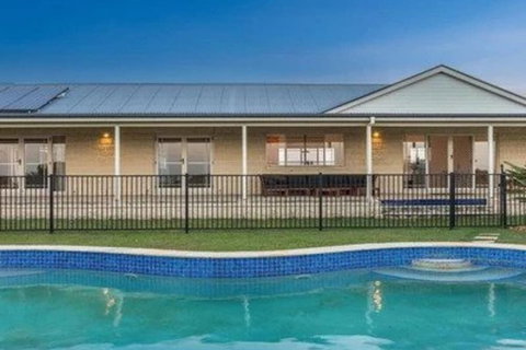 Your Luxury Escape Byron Sunset Breeze - Accommodation Mt Buller 3