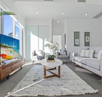 HomeHotel New  Spacious 3 Bedroom Penthouse - Accommodation Mt Buller