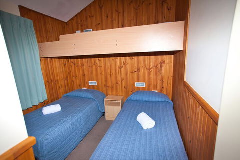 Eaglehawk Holiday Park Canberra - Accommodation Mt Buller 5