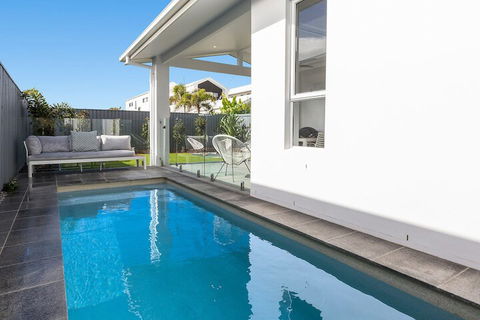 Elegant Beach House On Nautilus - Accommodation Mt Buller 1