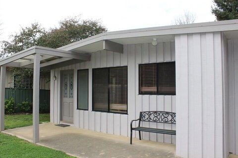 20 Toorak Road - Accommodation Mt Buller 1