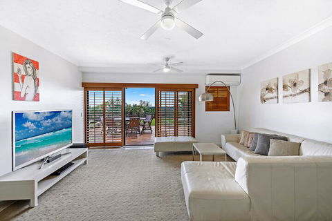 Stunning Ocean Views Large 3 Bedroom - Accommodation Mt Buller 5