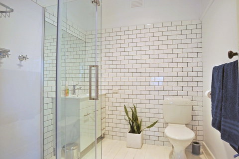 SEA Whispers Inlet Side - Accommodation Mt buller 0