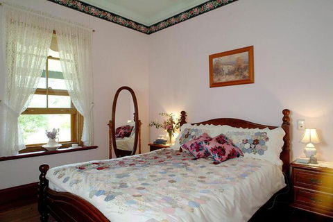 Amandas Cottage 1899 - Accommodation Mt Buller 7