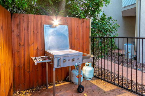 Noosa Sun Motel - Accommodation Mt Buller 4