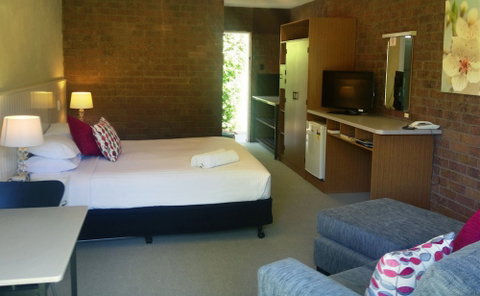 Bogong View Motor Inn - Accommodation Mt Buller 3