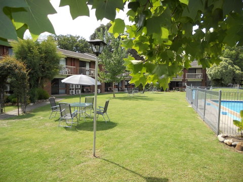 Bogong View Motor Inn - Accommodation Mt Buller 4