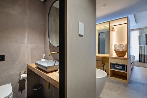 Zara Tower Hotel - Accommodation Mt Buller 0
