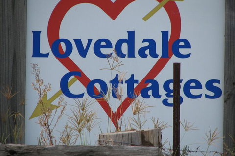 Lovedale Cottages - Accommodation Mt Buller 5
