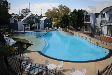 Mandurah Quay Resort - Accommodation Mt Buller 6