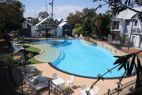 Mandurah Quay Resort - Accommodation Mt Buller 4