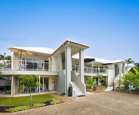 Noosa River Palms - Accommodation Mt Buller 0