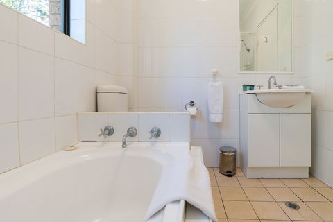 Eastwood Furnished Apartments - Accommodation Mt Buller 2