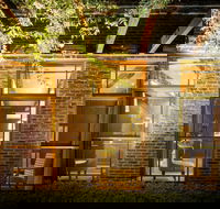 de Russie Boutique Hotel Orange - Accommodation Mt Buller