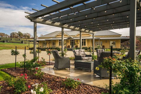 Tallawarra B & B - Accommodation Mt buller 1