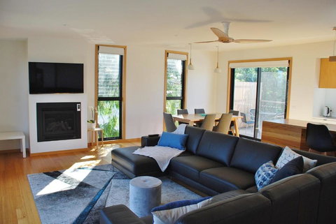 COASTAL BEAUTY On BRUCE - Accommodation Mt Buller 2