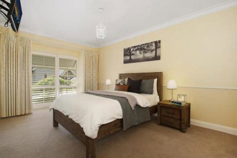 Bright 29 On Delany Avenue - Accommodation Mt Buller 4