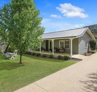 Bright 29 on Delany Avenue - Accommodation Mt Buller