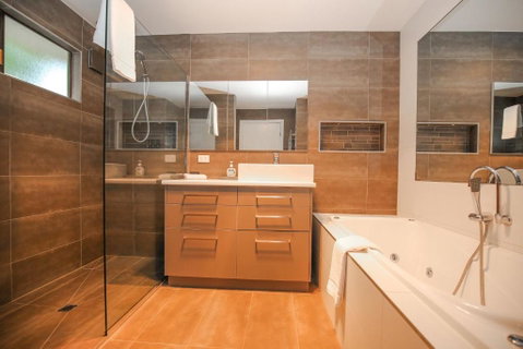 Alderwood - Accommodation Mt Buller 4
