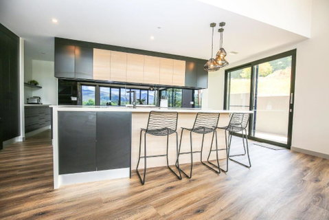 Glass House Bright - Accommodation Mt Buller 2