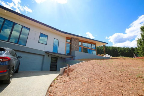 Glass House Bright - Accommodation Mt Buller 3