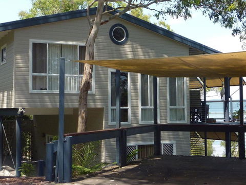Green Point Lakehouse - Accommodation Mt Buller 5