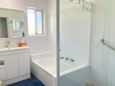 Woorim Secluded Palms Cottage - Accommodation Mt Buller 3