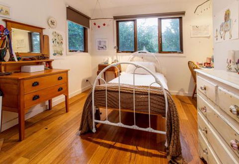 BAY VIEWS On MANNA DROMANA - Accommodation Mt Buller 6