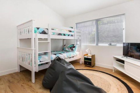 PALM COURT RETREAT MORNINGTON - Accommodation Mt Buller 3