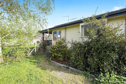 Yarragon 4 Bedroom House In Gippsland - Accommodation Mt Buller 1