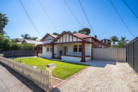 Kairos In Keswick Wifi Netflix Nespresso - Accommodation Mt Buller 4