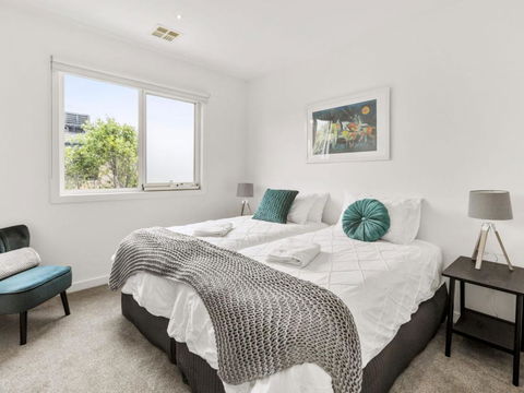 BANGALOW MORNINGTON - Accommodation Mt Buller 3