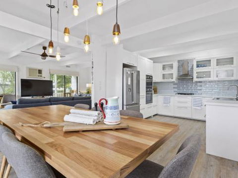 BAYSHORE DROMANA - Accommodation Mt Buller 4