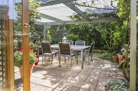 TUSCAN OASIS RYE - Accommodation Mt Buller 2