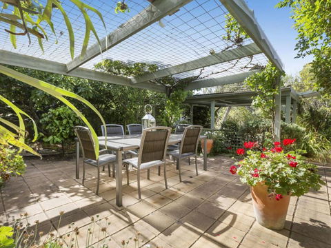 TUSCAN OASIS RYE - Accommodation Mt Buller 1