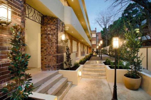 StayCentral On George - Accommodation Mt Buller 6