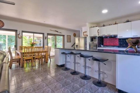 Sandy Feet Retreat Hervey Bay - Accommodation Mt Buller 6